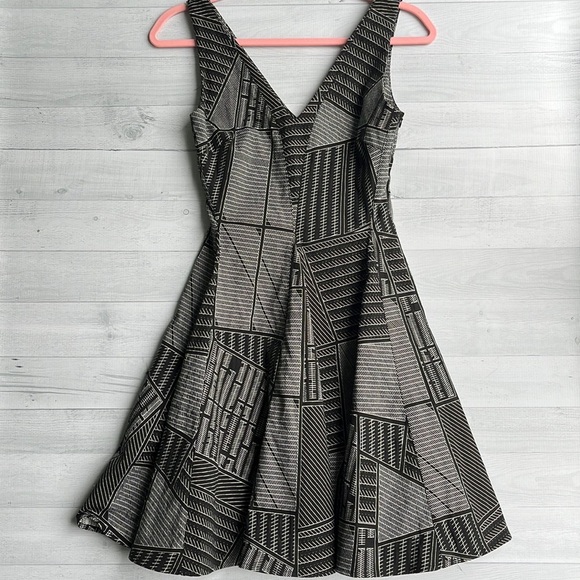 Open Ceremony Geometric Print Dress Size 0 - Picture 4 of 9